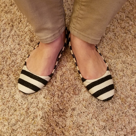 Cute Slip-on Ballet Flats - Picture 8 of 8